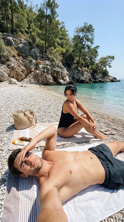 Week-end romantique à l'heure du midi au golfe de l'Émeraude