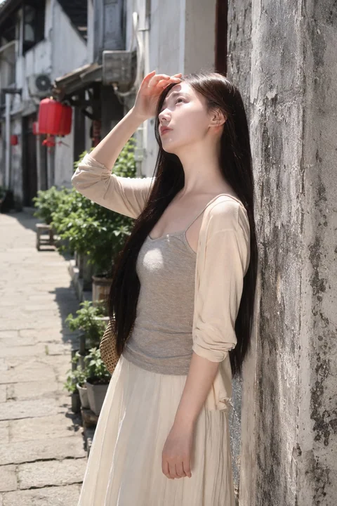 老城巷弄东亚女性写实肖像