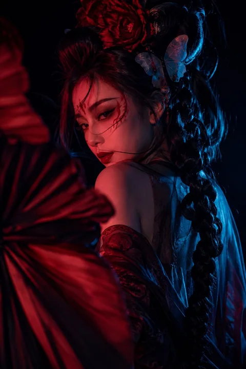 暗黑东方妖异女性角色摄影构图