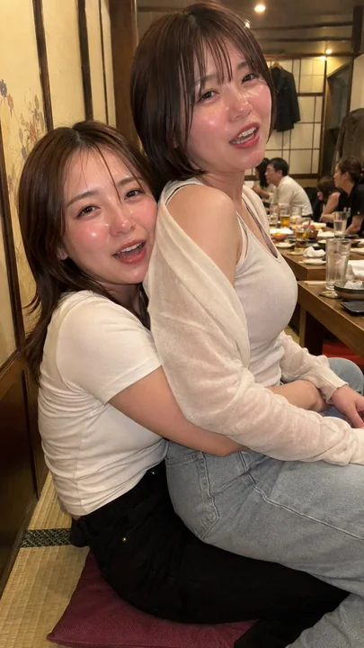 居酒屋榻榻米醉酒女性第一人称侧拍快照