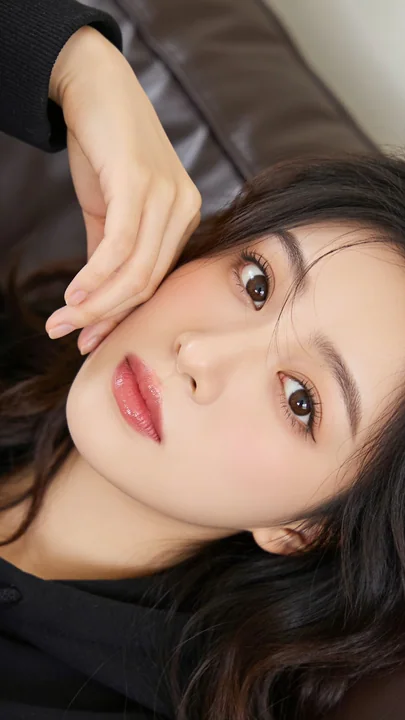 真实东亚女性特写人像写真