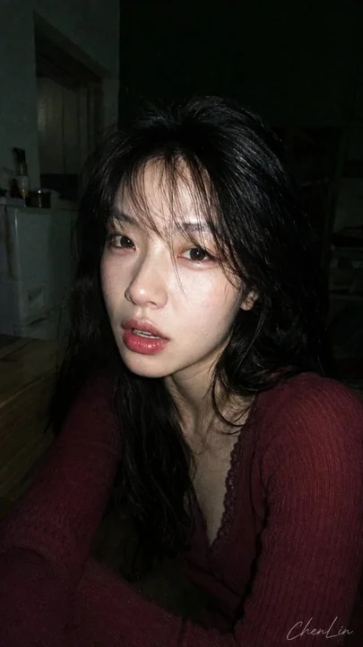 CCD直闪夜间公寓女友私摄影