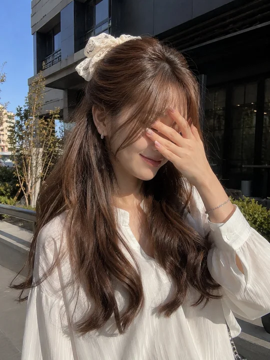 阳光下的韩系唯美遮眼少女